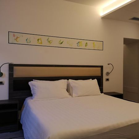 ויבו ולנטיה Palazzo Irma - Hotel - B&B Luxury מראה חיצוני תמונה