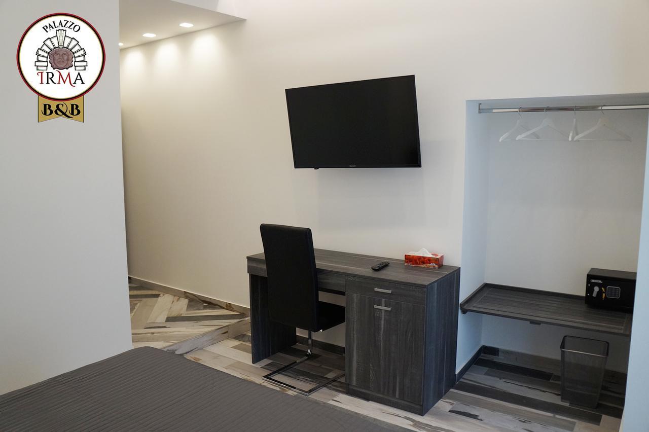 ויבו ולנטיה Palazzo Irma - Hotel - B&B Luxury מראה חיצוני תמונה