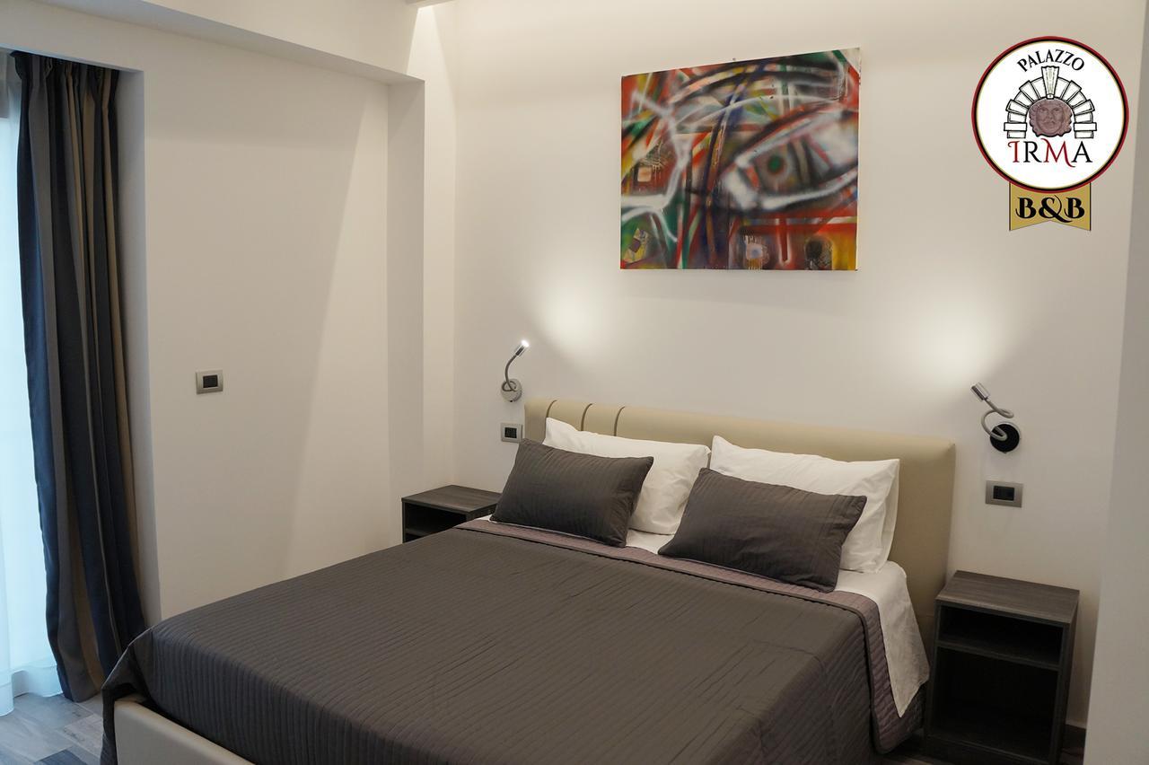 ויבו ולנטיה Palazzo Irma - Hotel - B&B Luxury מראה חיצוני תמונה