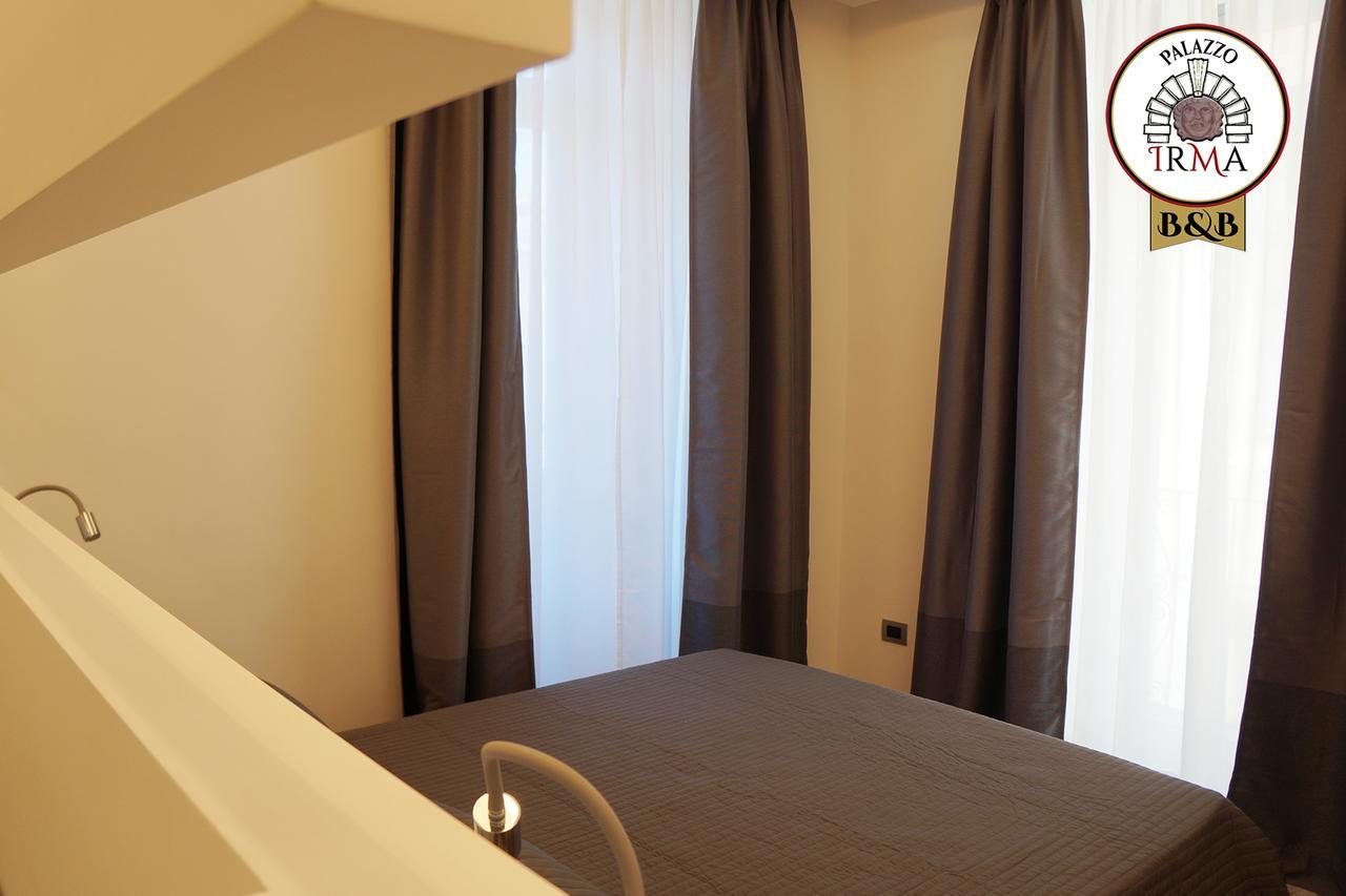 ויבו ולנטיה Palazzo Irma - Hotel - B&B Luxury מראה חיצוני תמונה