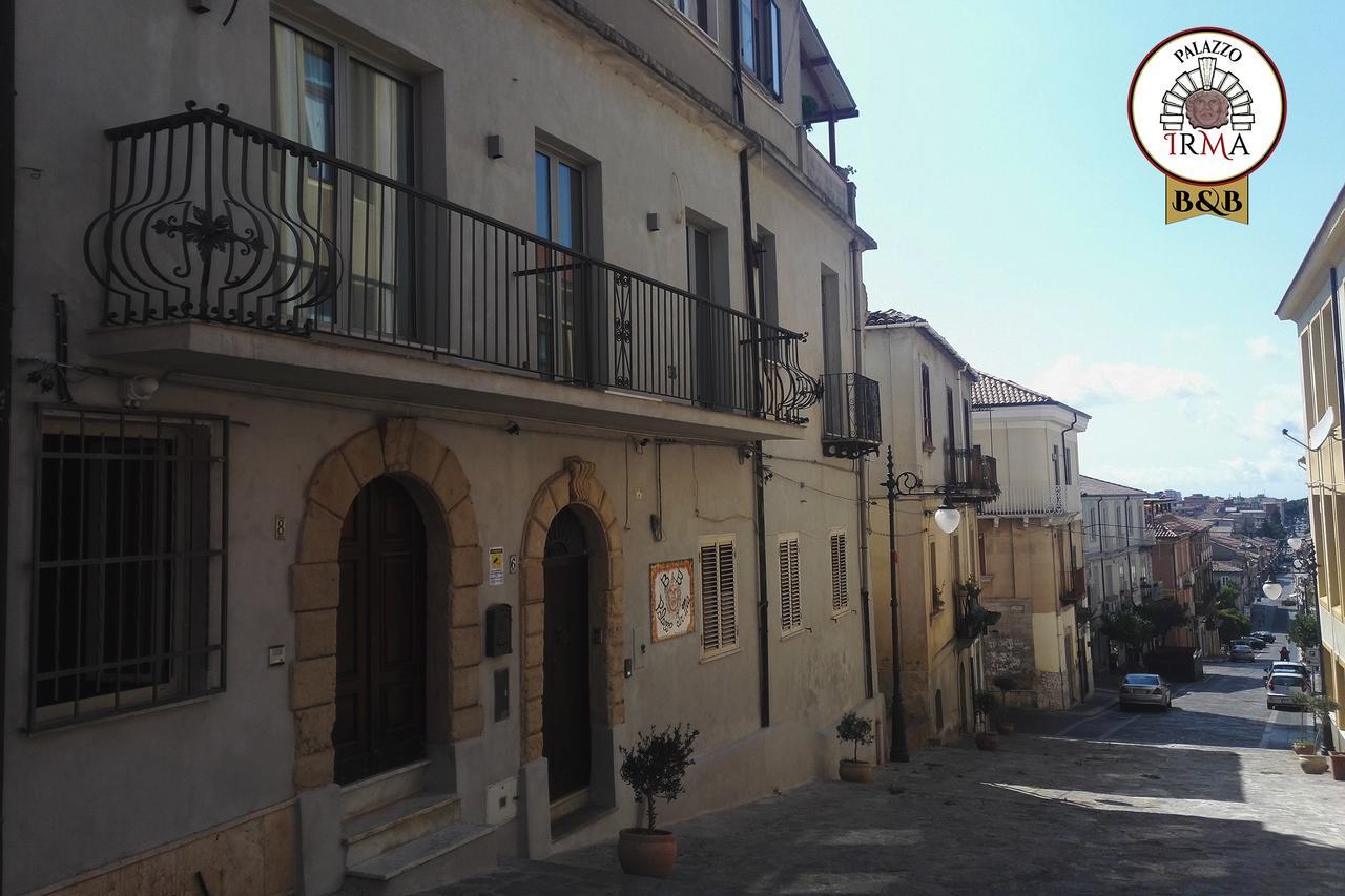 ויבו ולנטיה Palazzo Irma - Hotel - B&B Luxury מראה חיצוני תמונה
