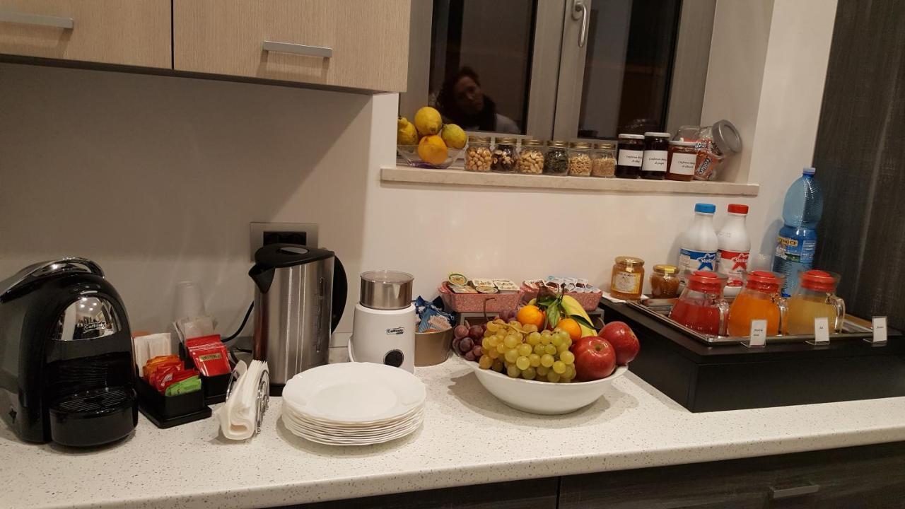 ויבו ולנטיה Palazzo Irma - Hotel - B&B Luxury מראה חיצוני תמונה